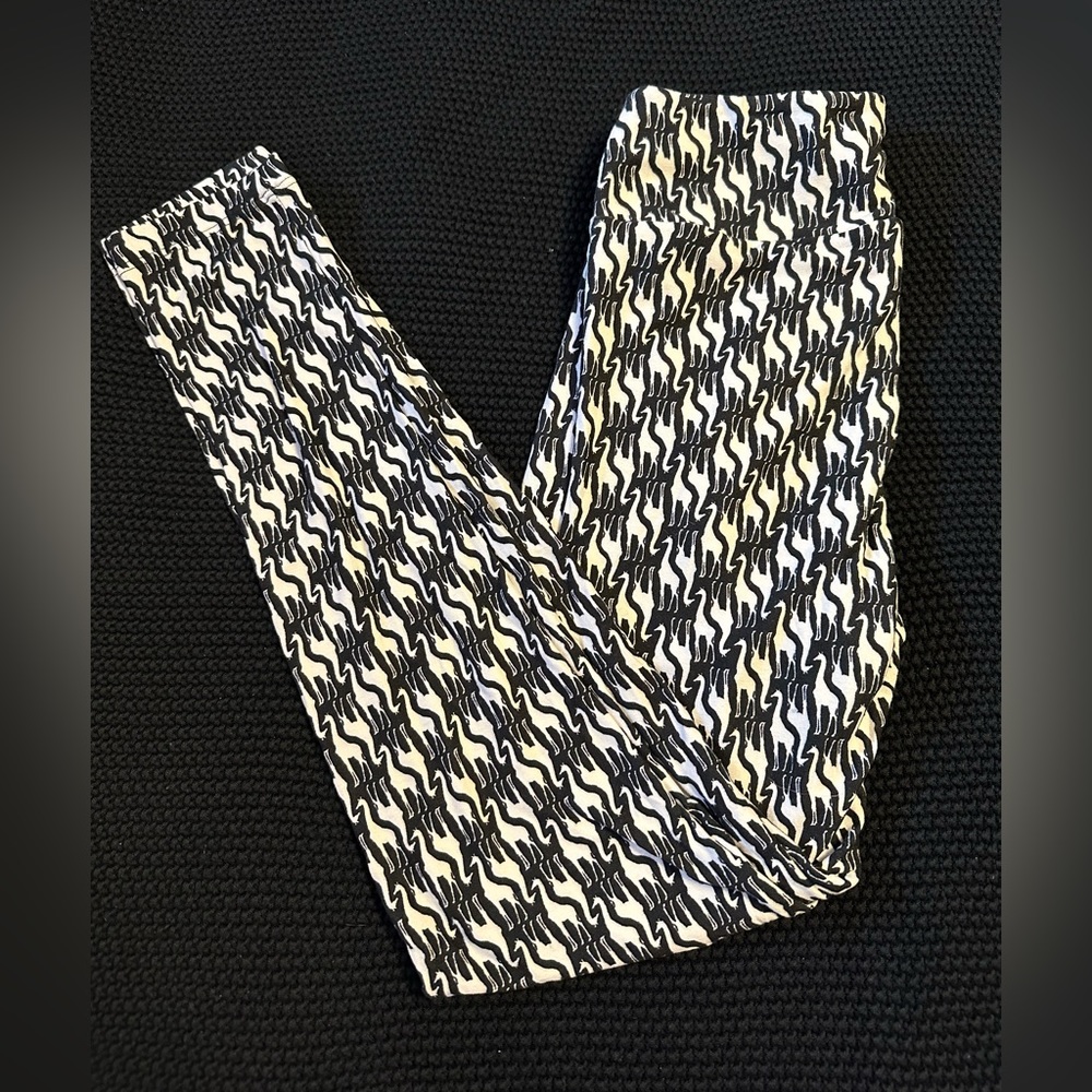 Giraffe Lularoe leggings